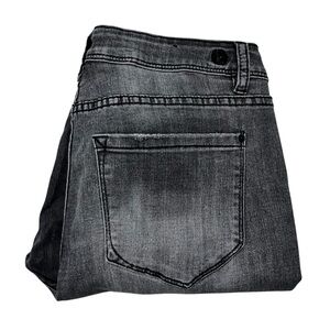 Stylish Gray Ripped Denim Jeans